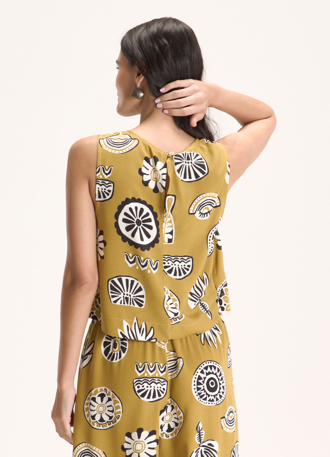 Blusa estampada ancestral