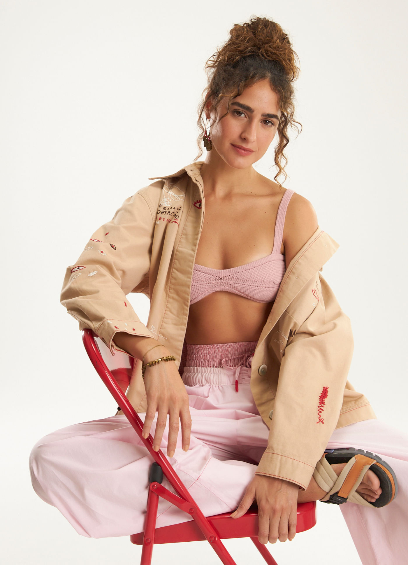 Top cropped tricô alças rosa