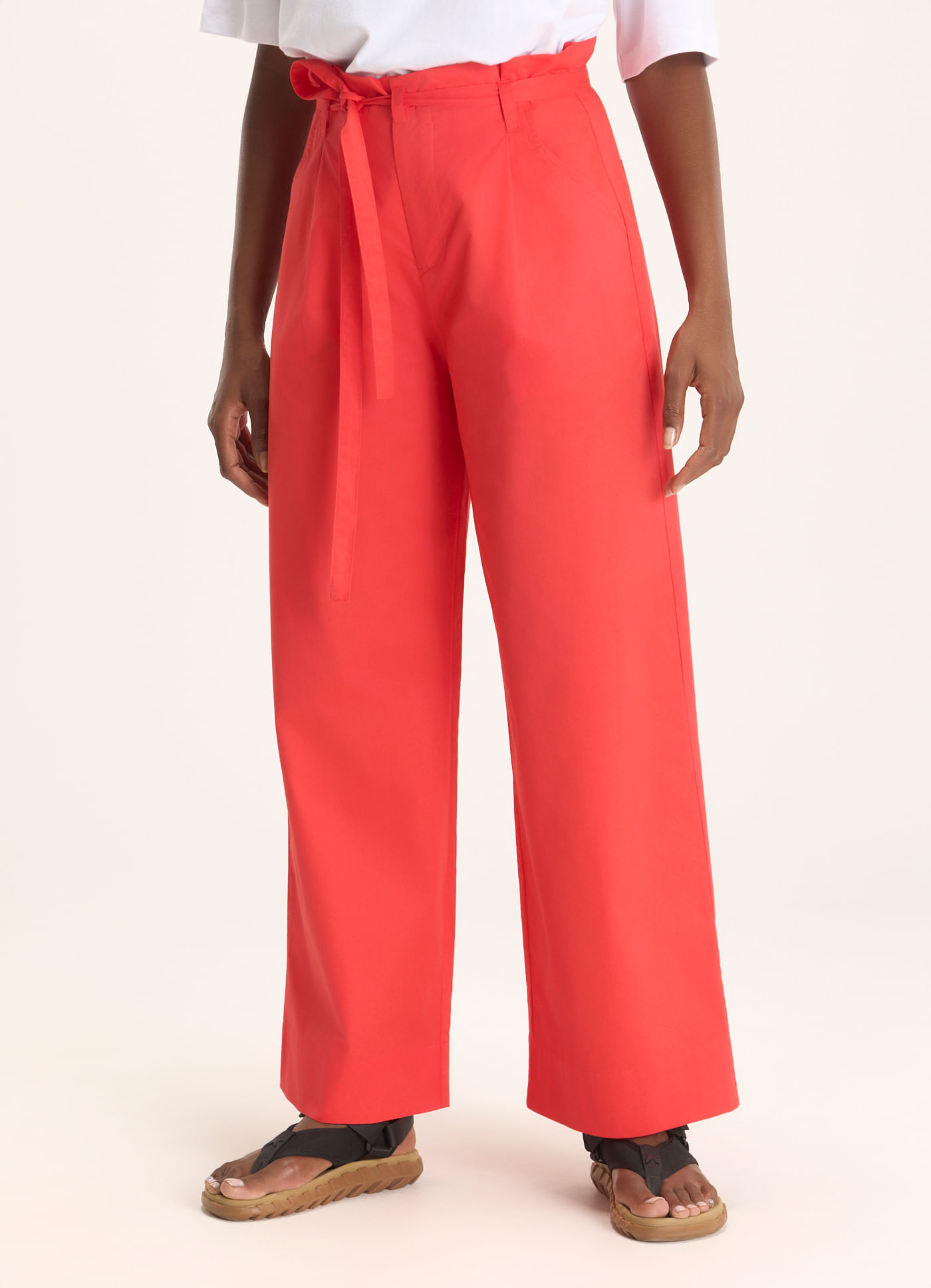 Calça clochard algodão empapelado vermelho