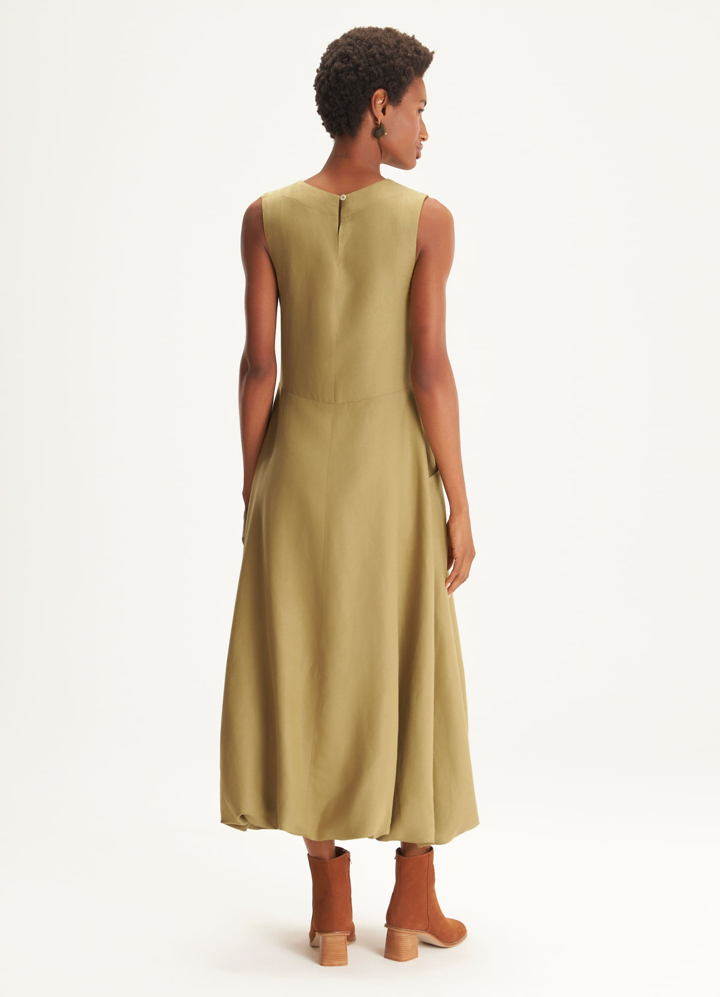 Vestido midi linho cambraia caqui