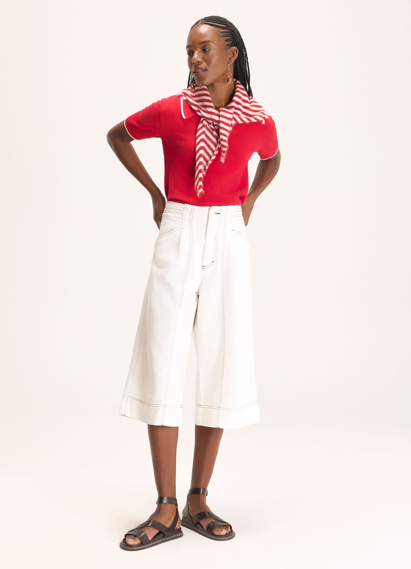 Calça sarja corsário off white