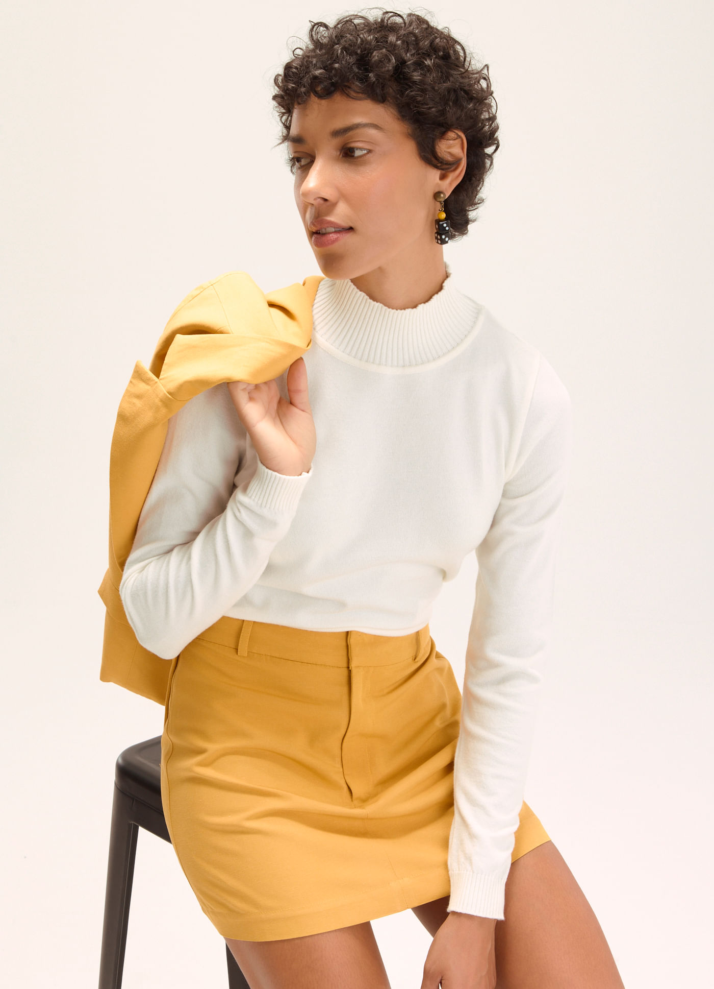 Blusa ml tricot gola alta off white