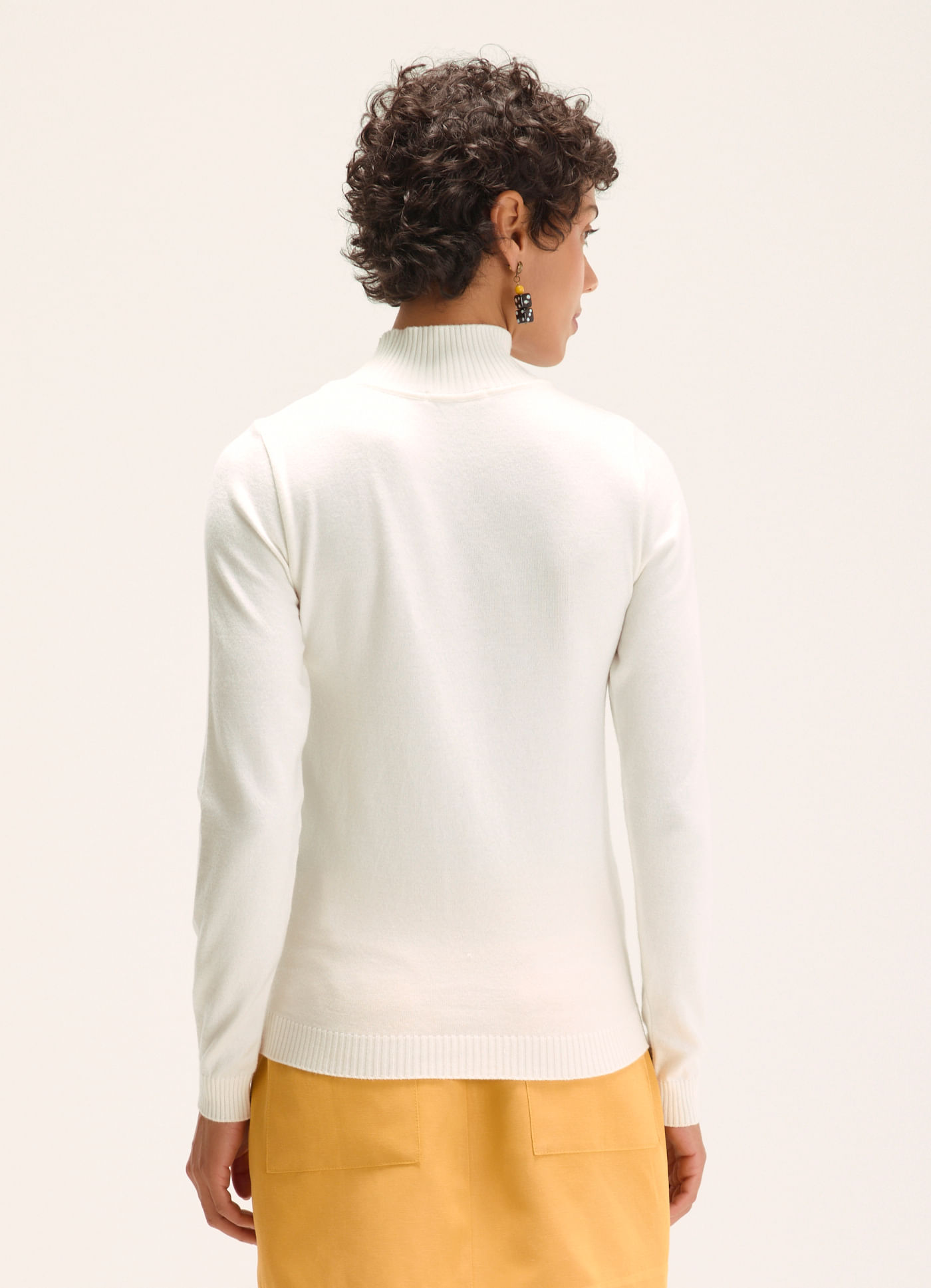 Blusa ml tricot gola alta off white