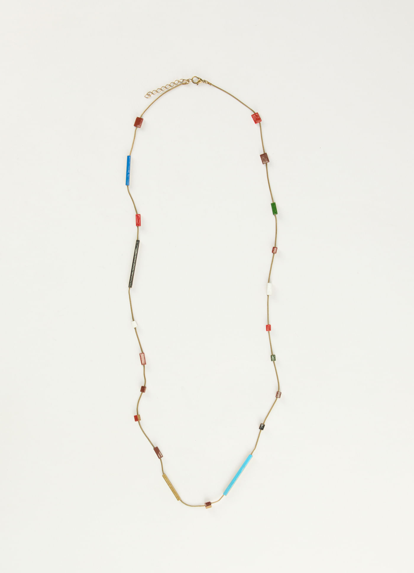 Colar metal madeira malabares