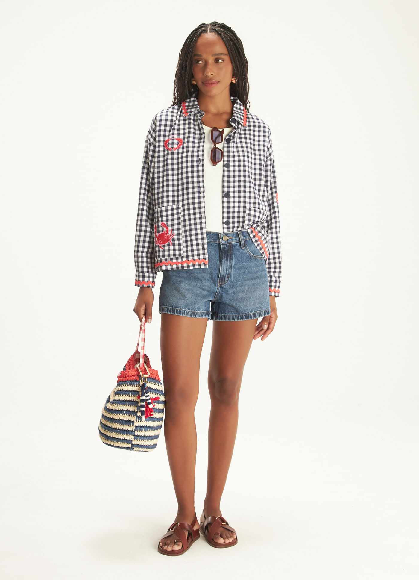 Short basic jeans