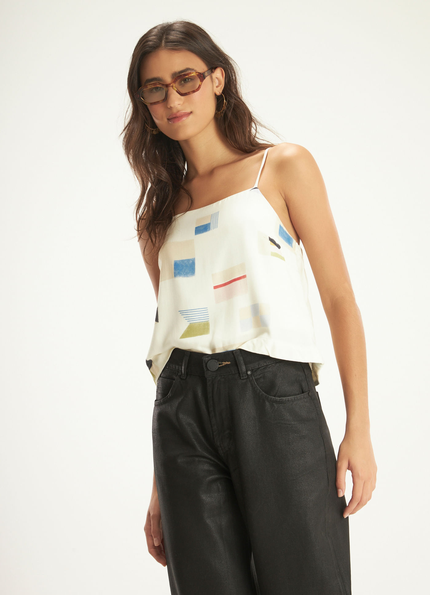 Blusa alca est bandeirolas