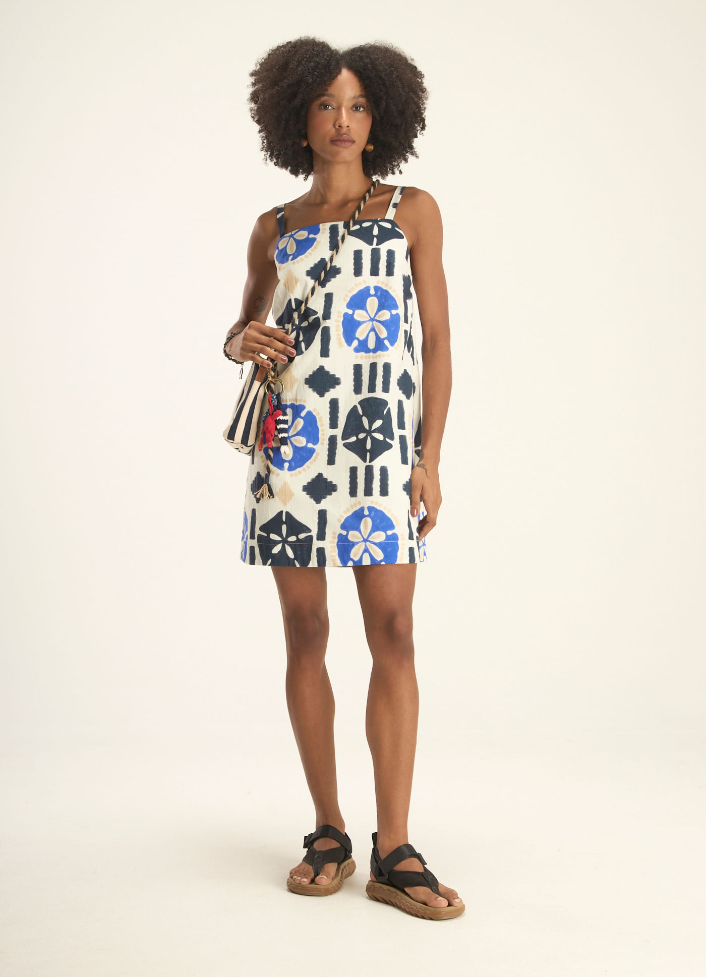 Vestido curto estampado naya