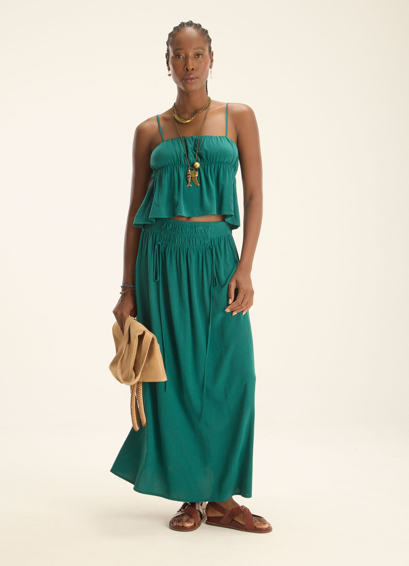 Saia viscose leve verde escuro