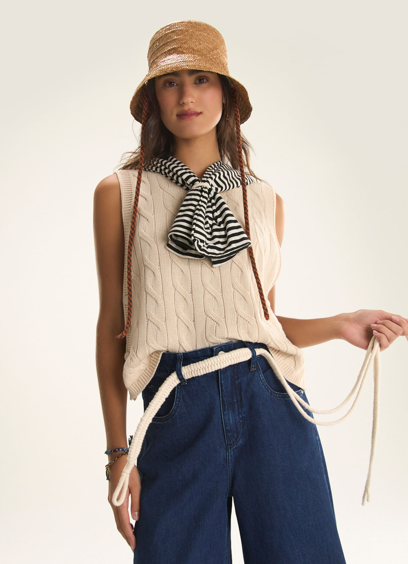 Colete tricô navy areia
