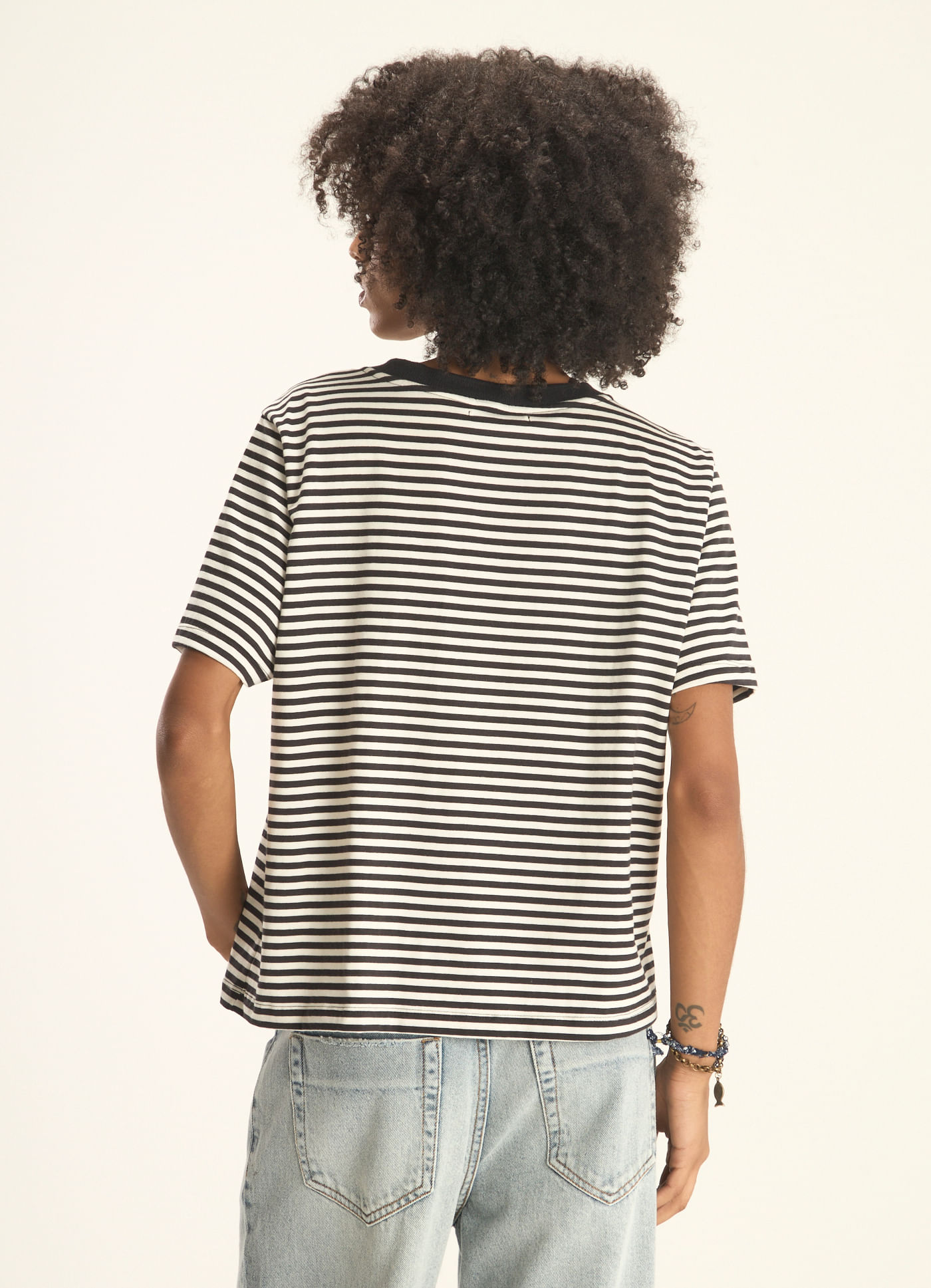 T-shirt listras brasão do mar