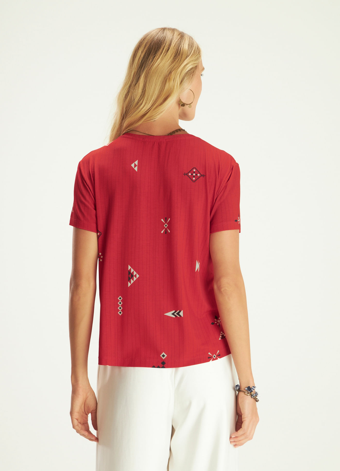 Blusa digital estampada corsário