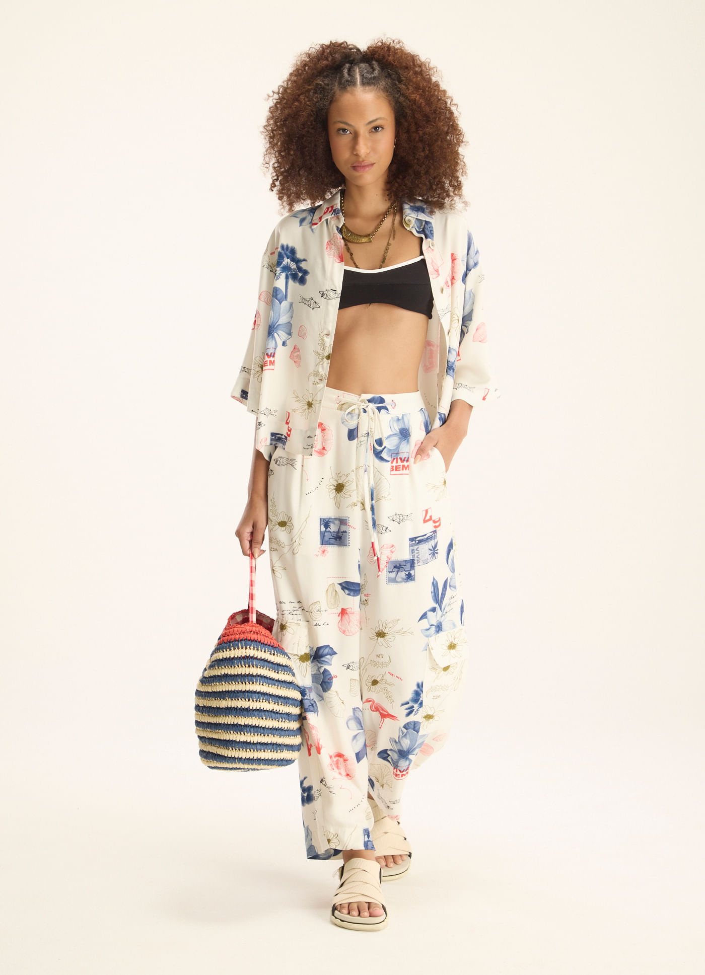 Calça estampada memórias marítimas