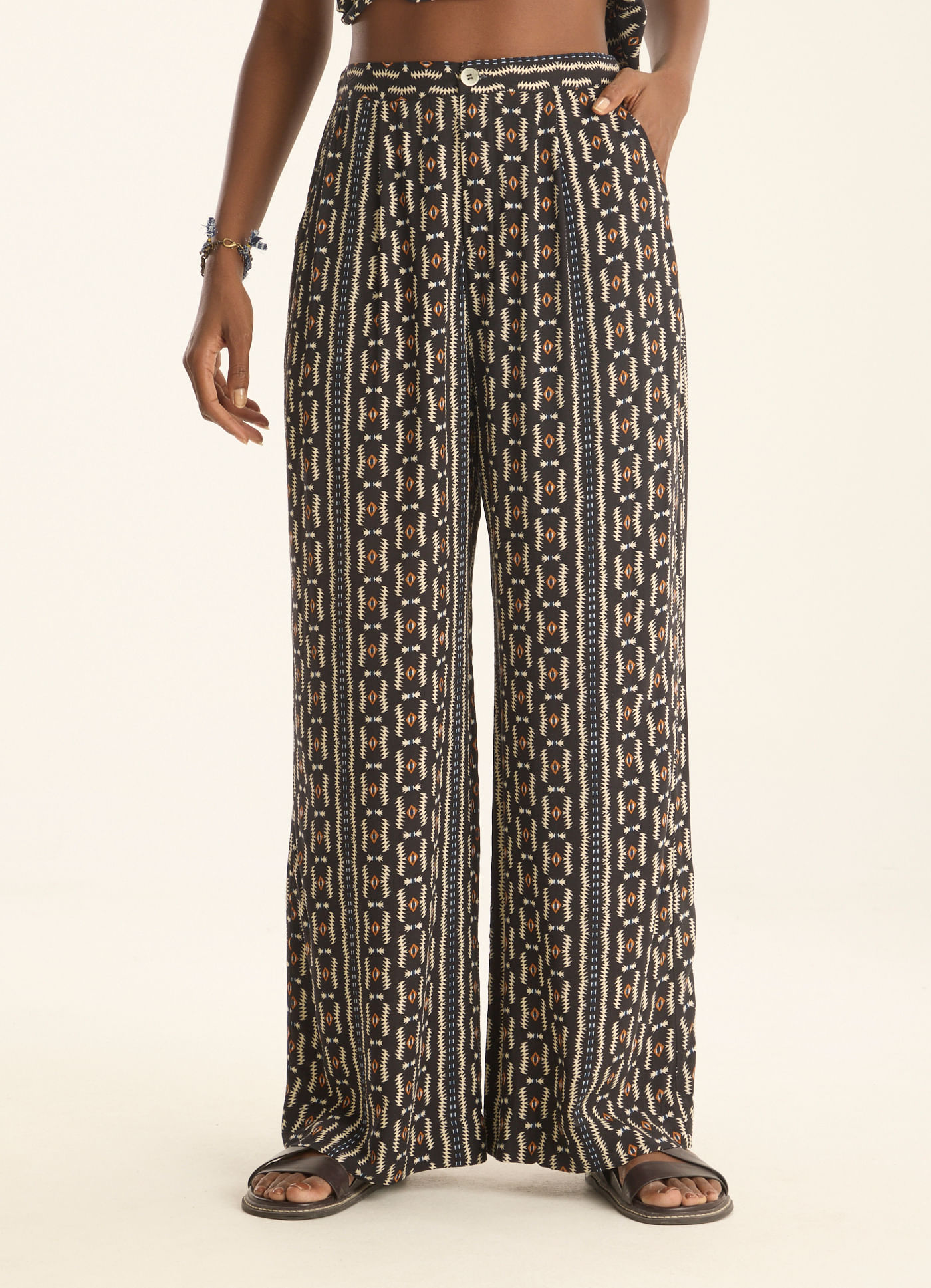 Calça estampada mariscos
