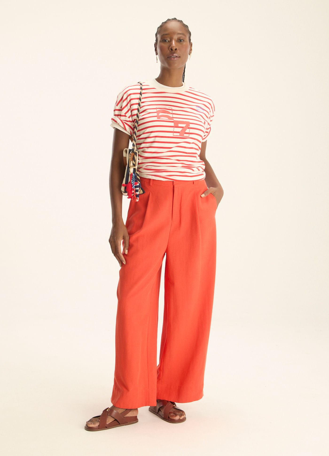 Calça pantalona alfaiataria vermelho