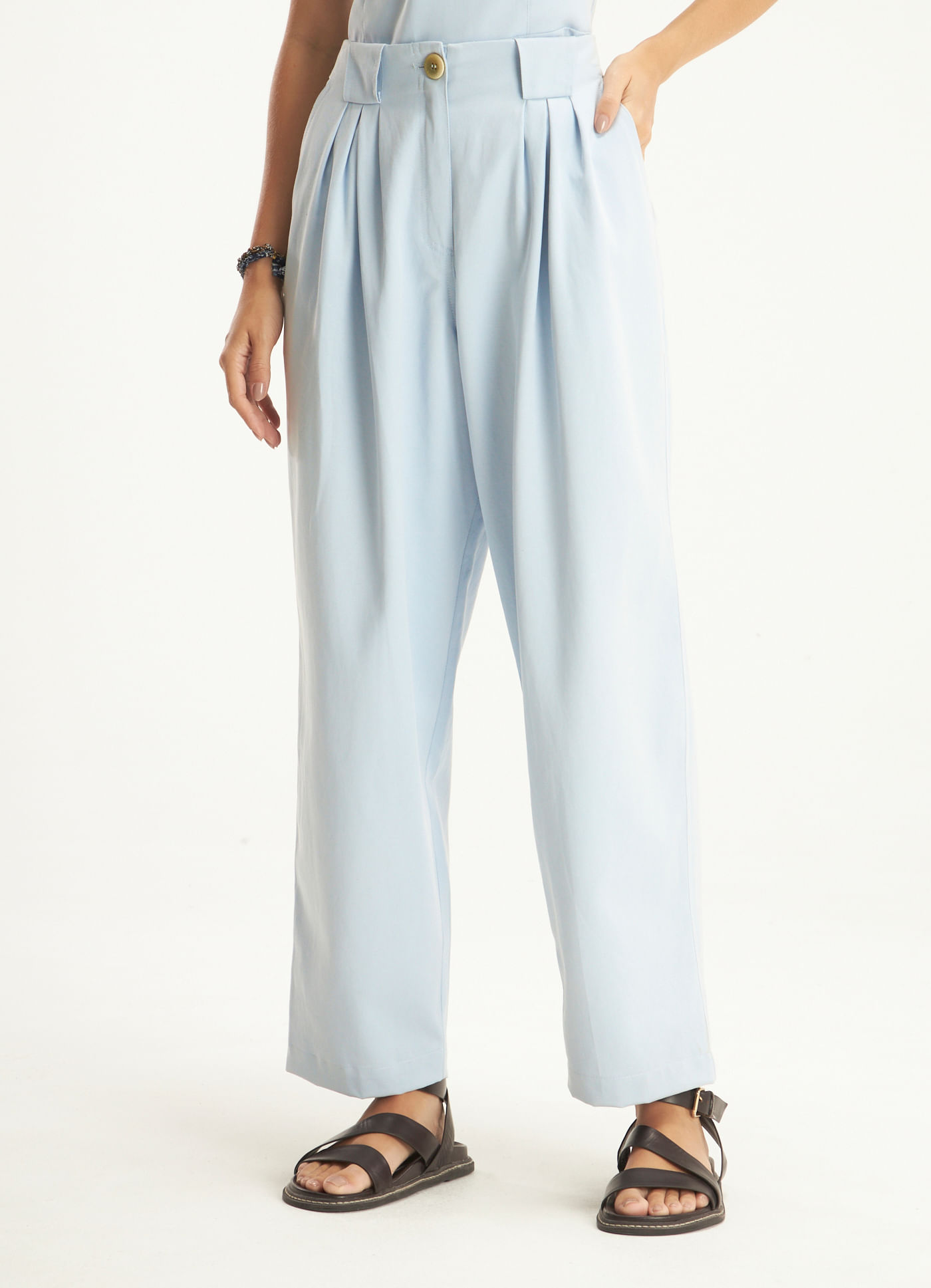 Calça alfaiataria textura azul claro