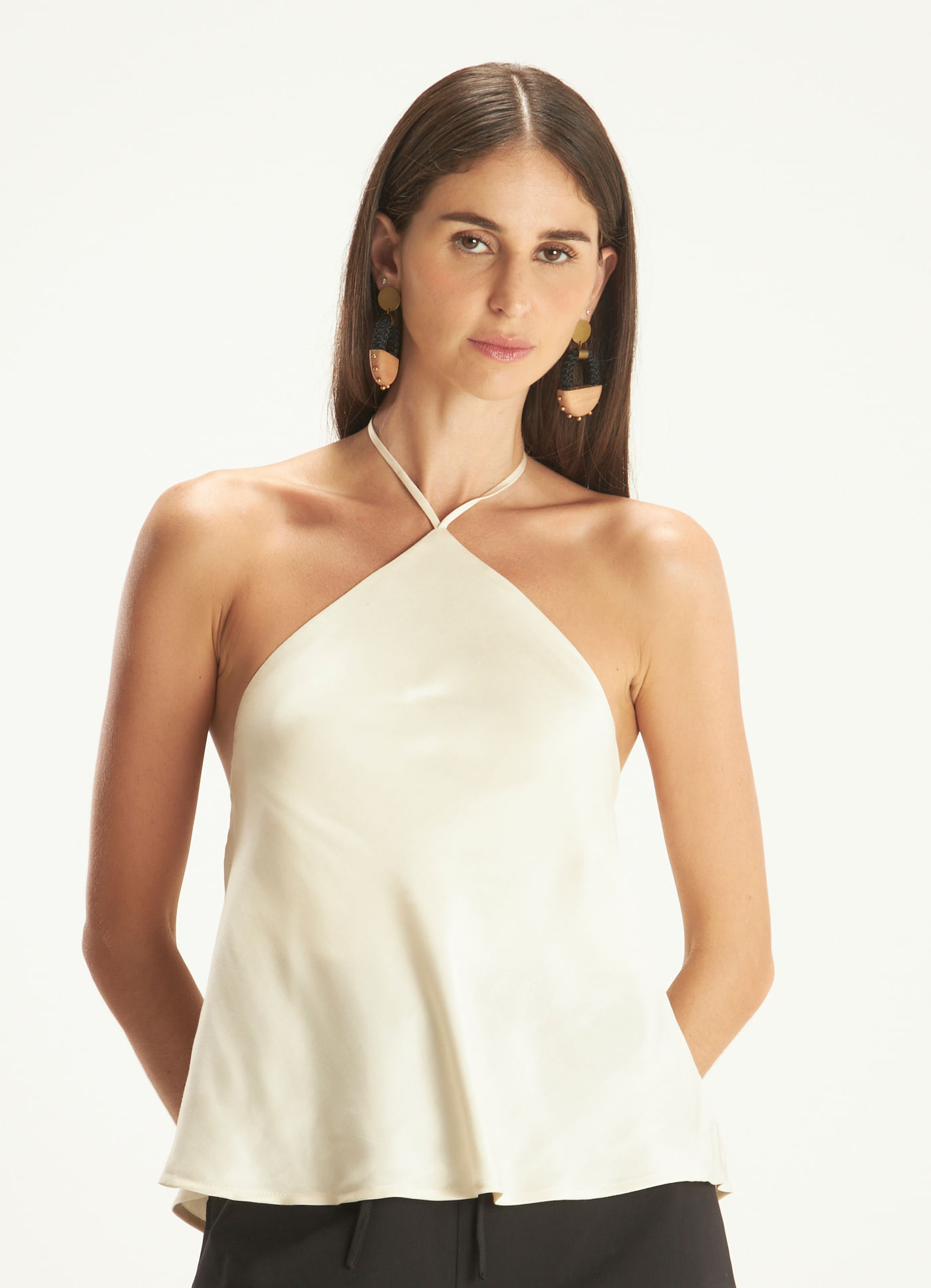 Blusa viscose acetinada bege