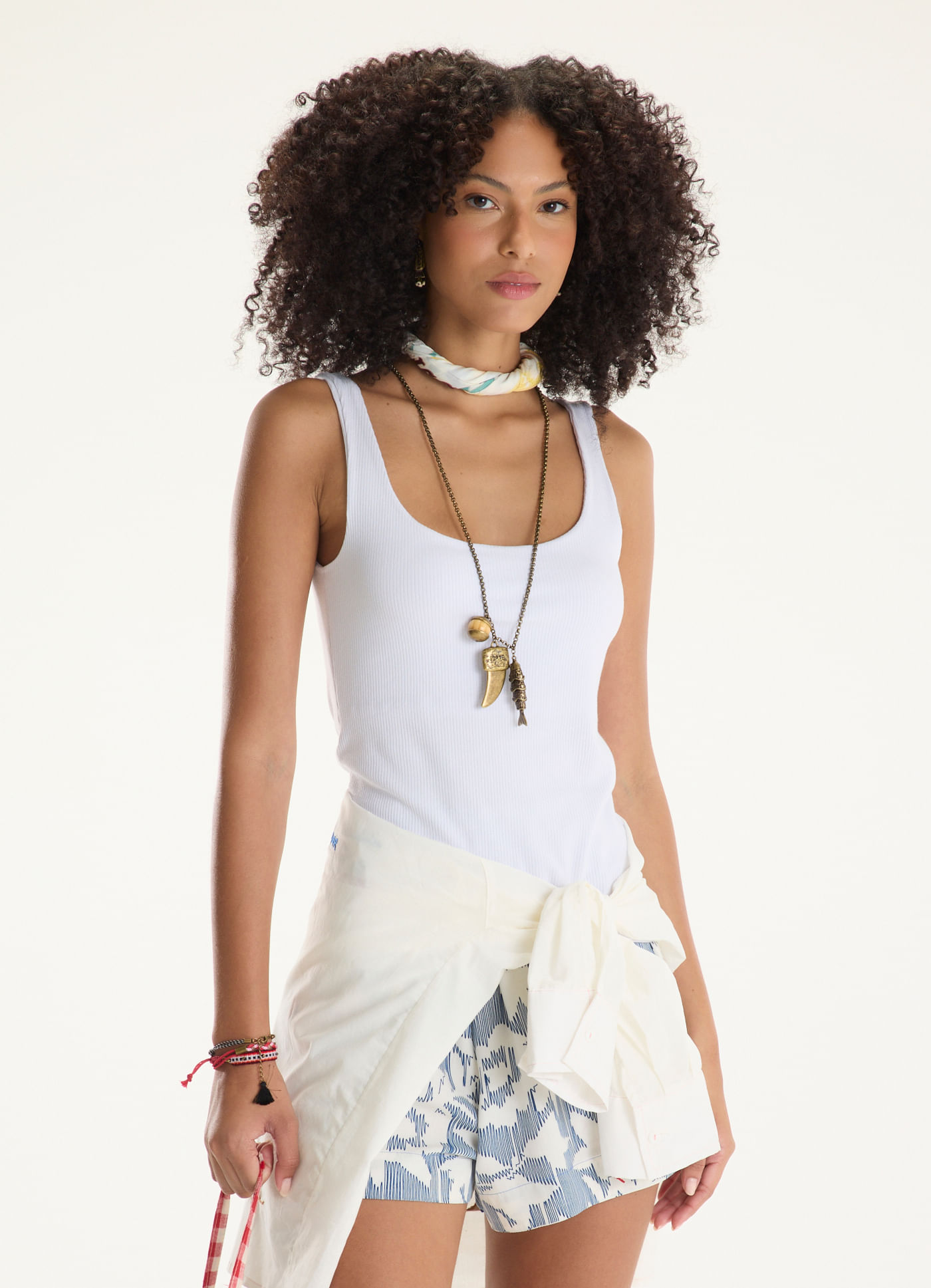 Blusa ribana viscose decote branco