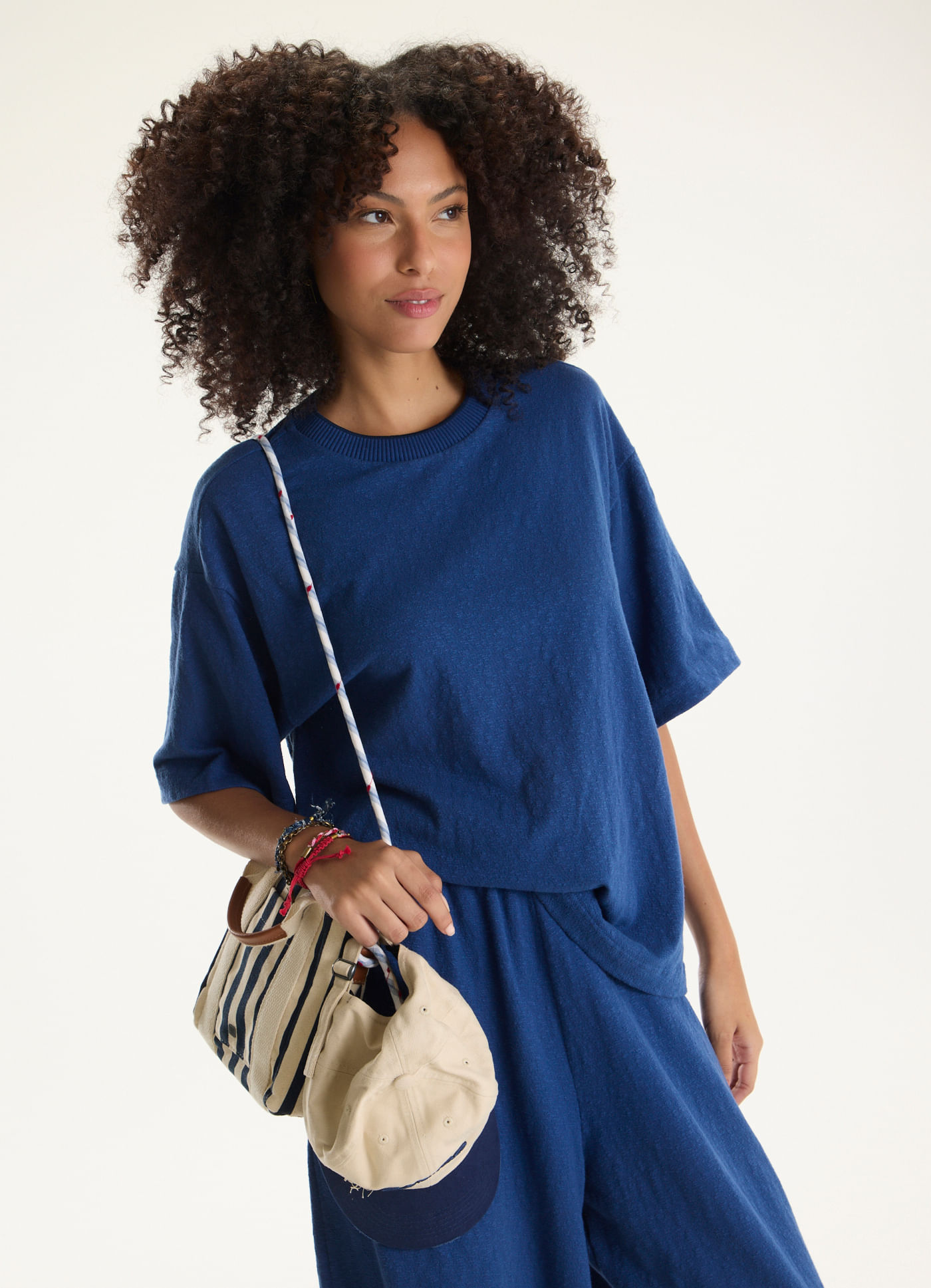 Blusa ampla malha crepe flame azul marinho