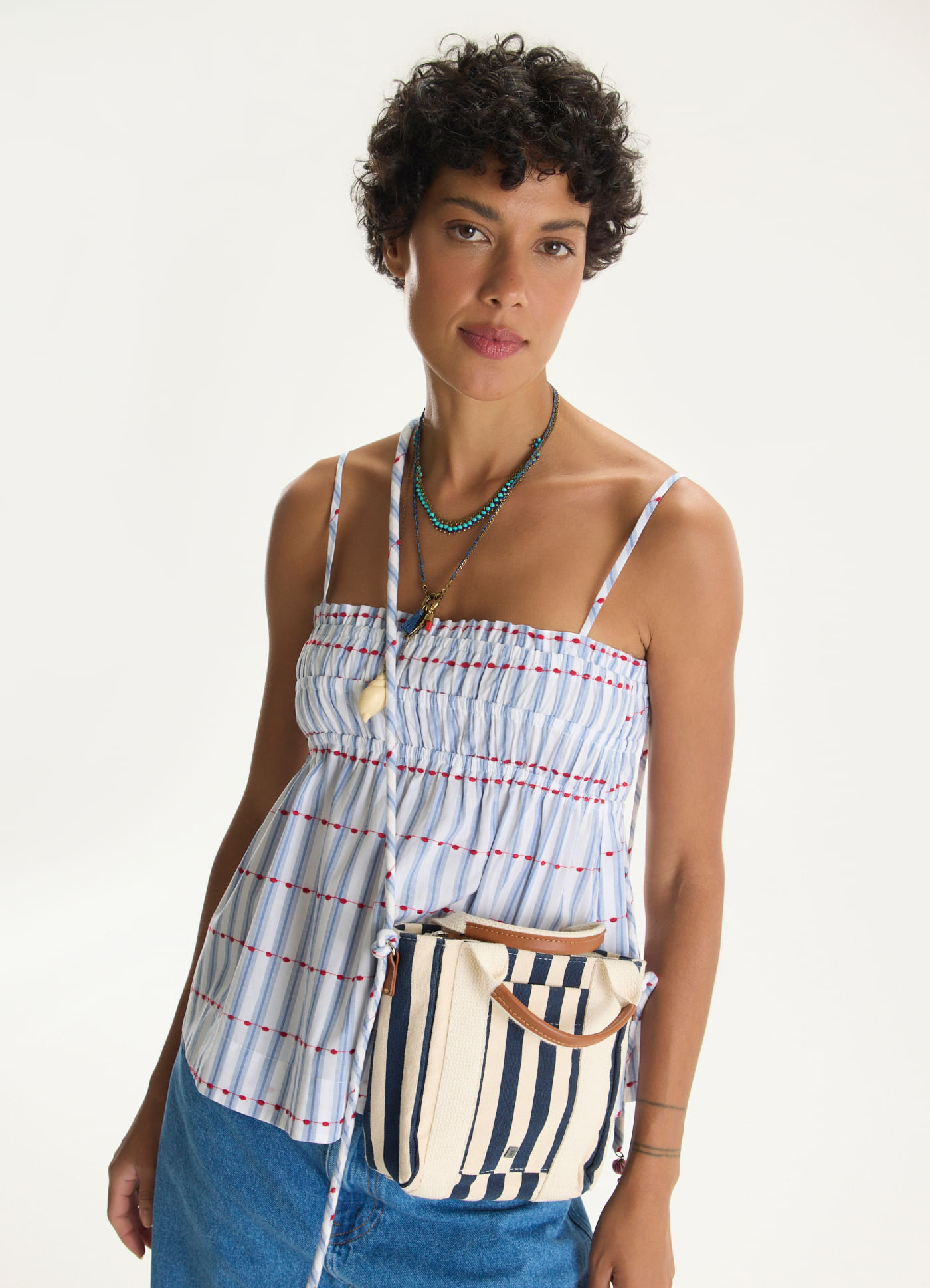 Blusa algodão bordado ritmo