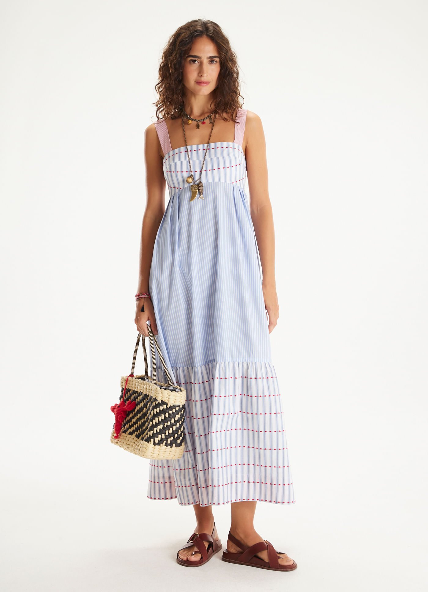 Vestido algodão bordado ritmo