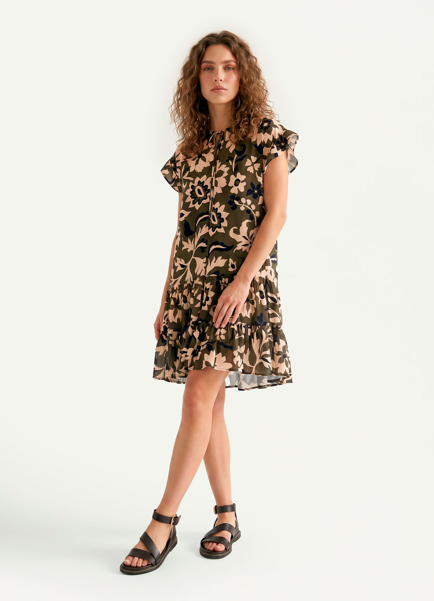 Vestido curto est flora