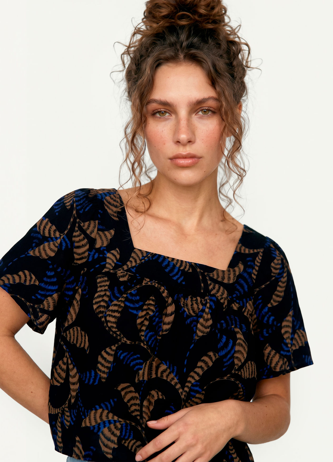 Blusa manga estampada salsa