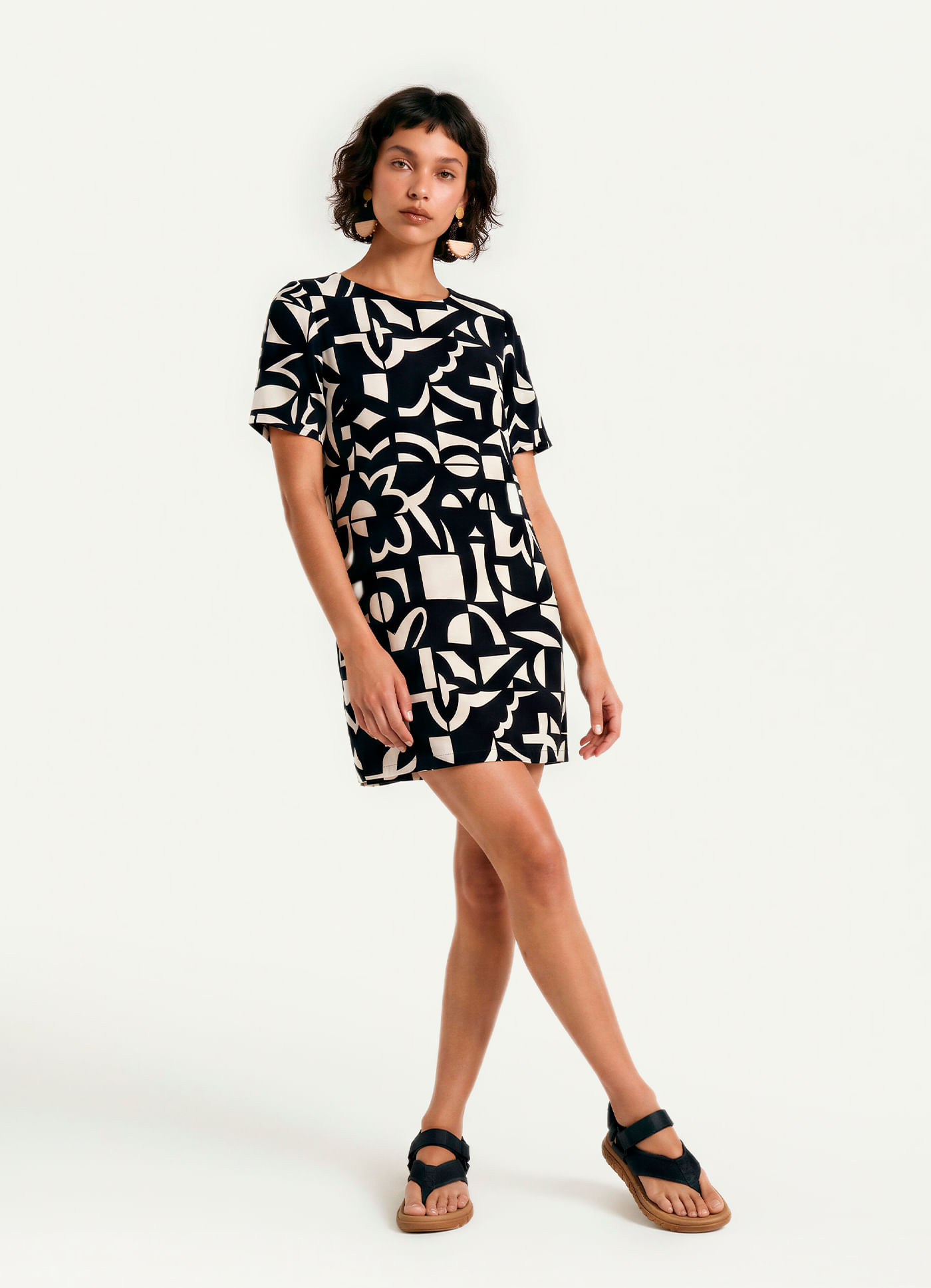 Vestido t-shirt dress estampado sinais